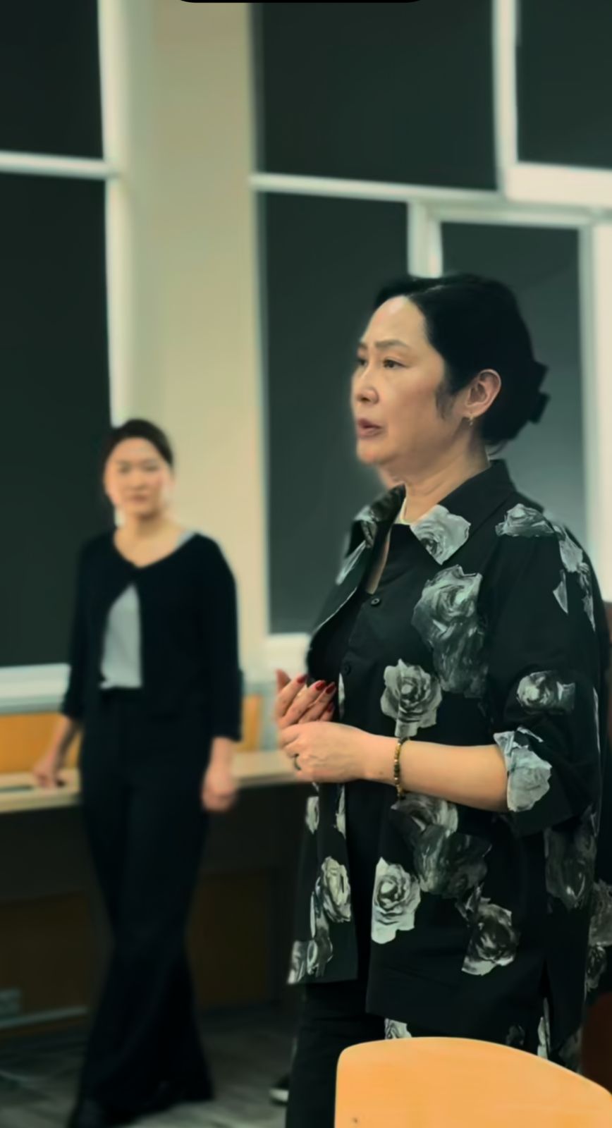 📌 Бүгін Жасанды интеллект және Big Data кафедрасында бакалавриатқа жаңадан қабылданған студенттер кафедра меңгерушісі және кураторлармен кездесті. ✨  Кездесу барысында студенттердің алғашқы оқу жылы мен болашақтағы оқу барысына қатысты сұрақтарына жауап беріліп, маңызды ақпараттармен бөлістік. 📚🤝  Осы бағдарламаның ерекшелігі – студенттер алғашқы 2 жылды ҚазҰУ-да, ал қалған 2 жылды Қытайда жалғастырып, білімдерін халықаралық деңгейде шыңдайды. 🌍🎓  Жаңа білім сапарына шыққан студенттерге сәттілік тілейміз!